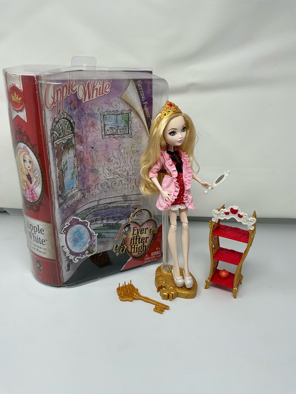 Mattel Ever After High Getting Fairest Apple White Doll Set Daughter Snow White